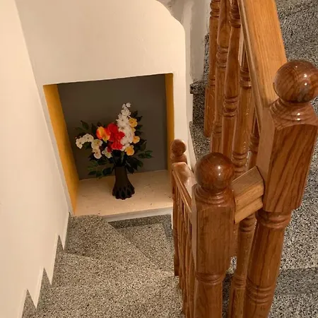 Kalinic アパート ストン